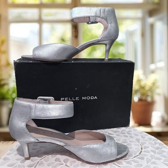 Pelle Moda BERLIN Wide Buckle Leather Kid Suede Sandal Heel Size 10 M - Picture 9 of 13